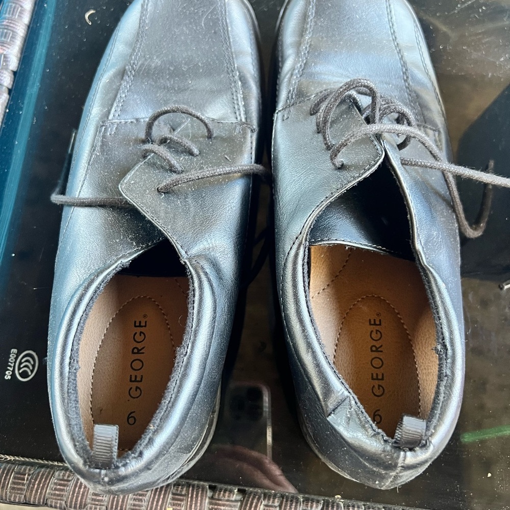 George Men's Classic Black Oxfords